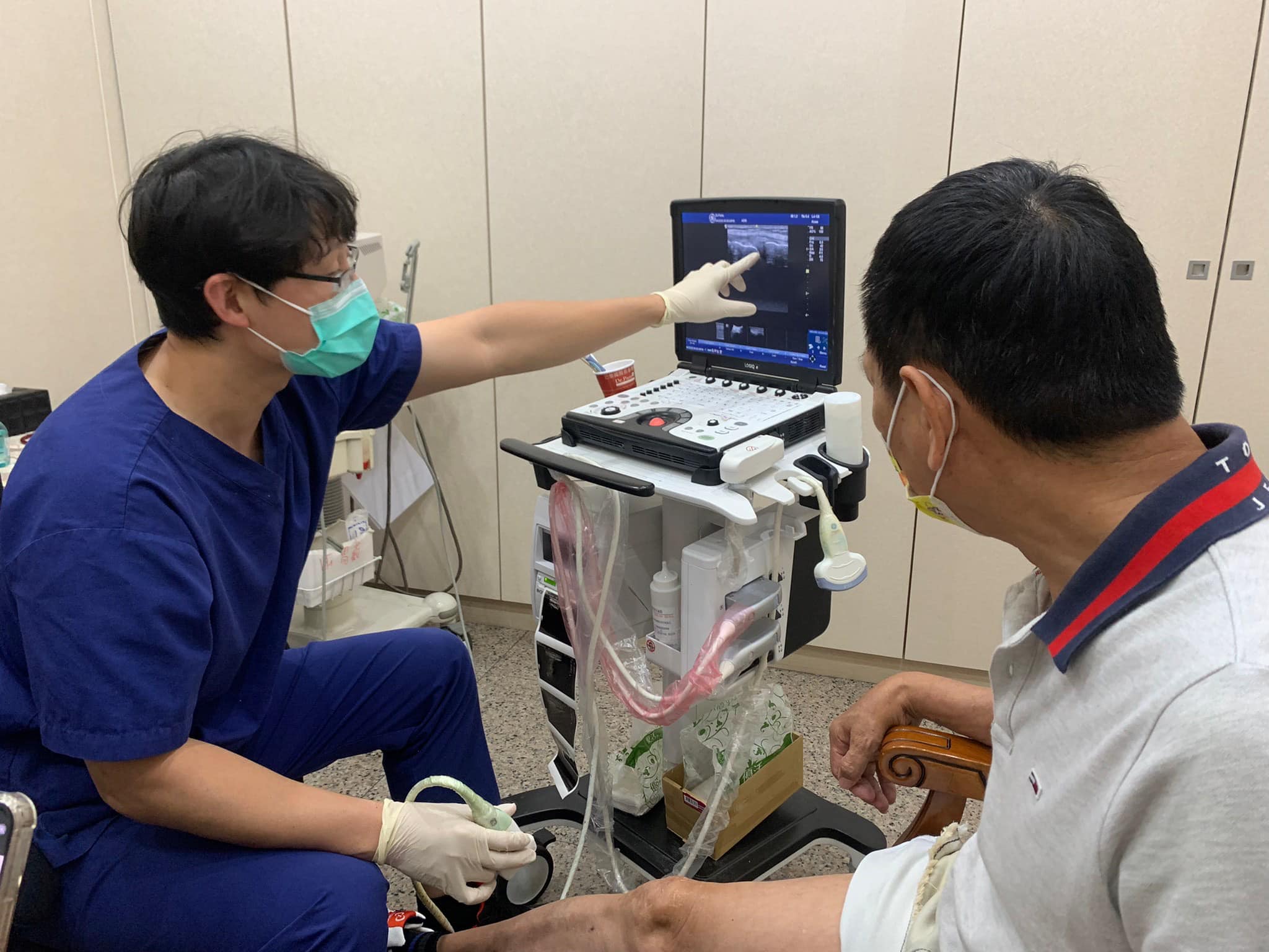 【細胞治療＿關節軟骨磨損問題】二次離心技術，幫長輩定期保養才有感！